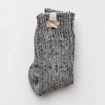 Graue Wollsocken – Mittellang – Beigefarbenes Etikett