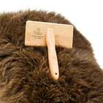 Kam voor schapenvacht en wol