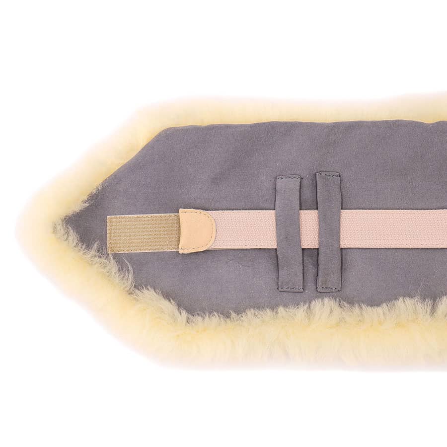 Verwarm uw rug met een rugwarmer van Texelse schapenvacht