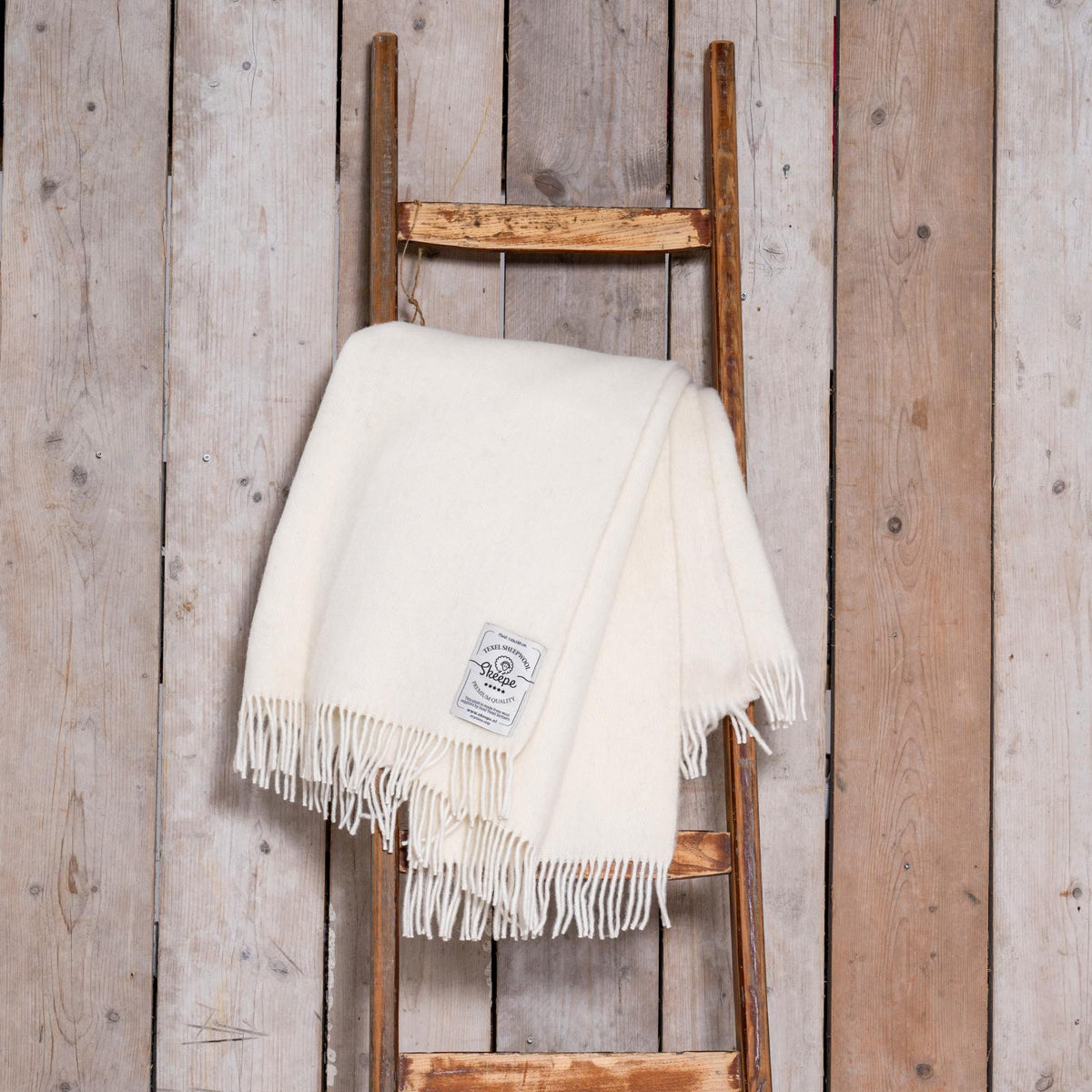 witte wollen plaid van skeepe