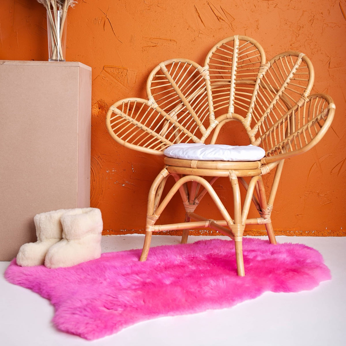 Texelse schapenvacht donker roze 