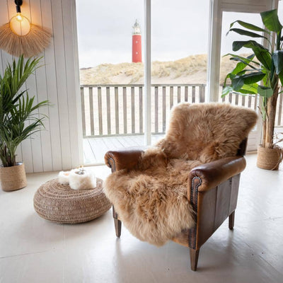 extra gtore sheepskin for chair or bed